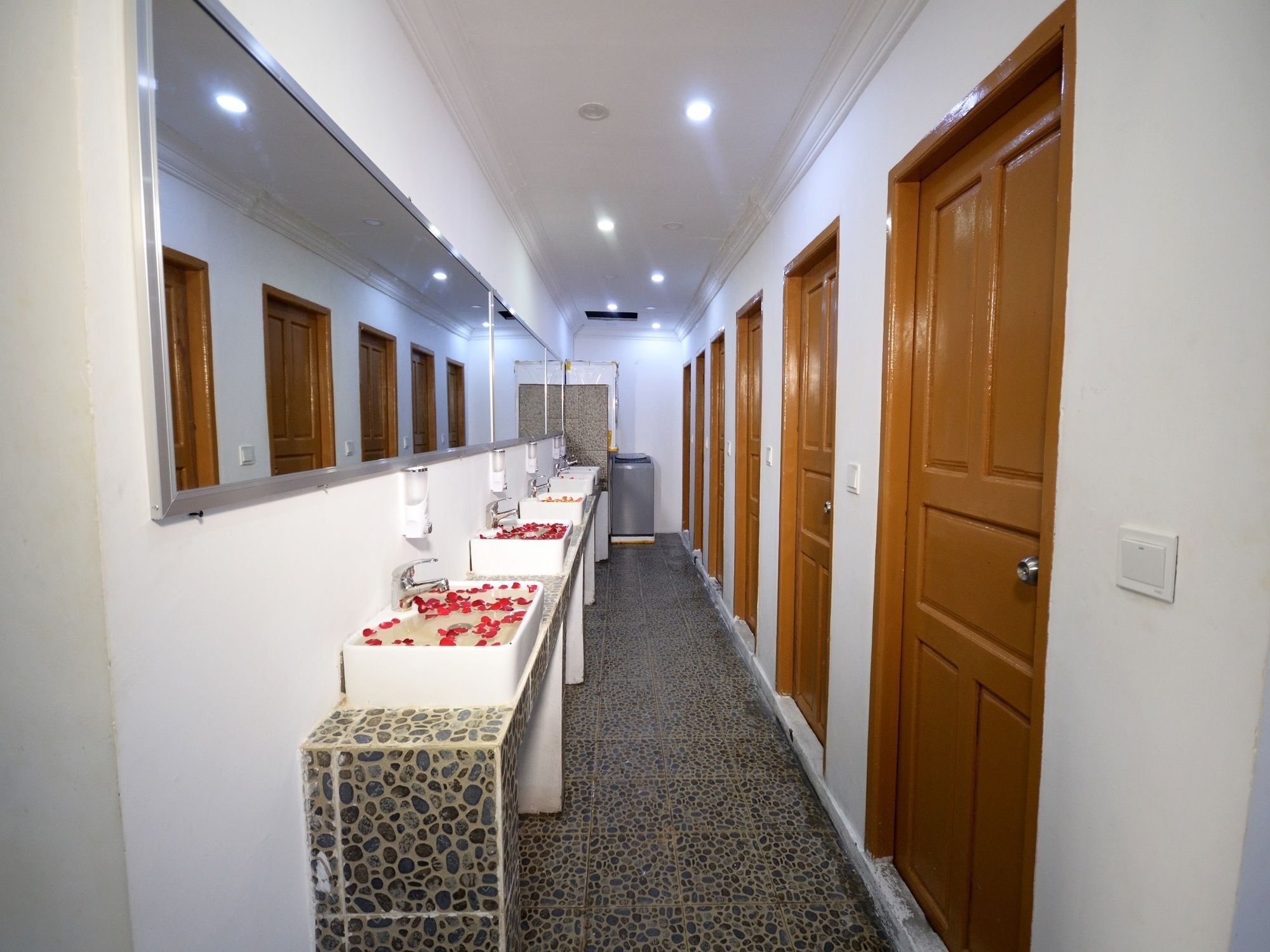 ABC Hostel Nyaung Shwe Exterior foto